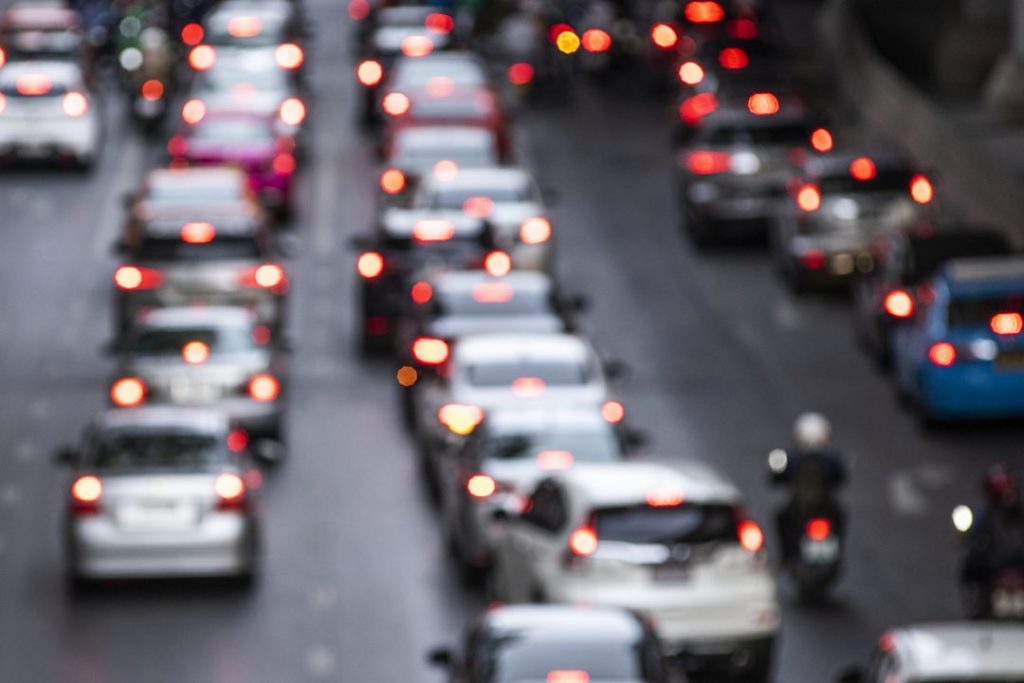 Поделитесь едой: Новосибирск сковали 9-бальные пробки