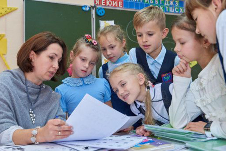 1000 педагогов за лето трудоустроено в школы Новосибирской области