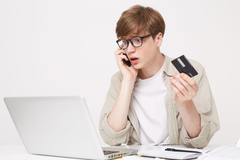 Минцифры предлагает ежегодно повышать тарифы на связь