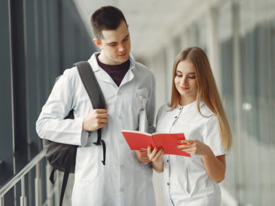 Большинство первокурсников медицинских учебных заведений Новосибирска — целевики