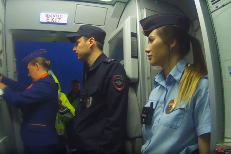 Пассажир рейса Хабаровск-Новосибирск оштрафован за курение в туалете