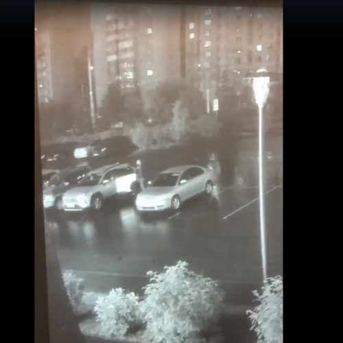 Нападение киллера на бизнесмена в Новосибирске попало на видео