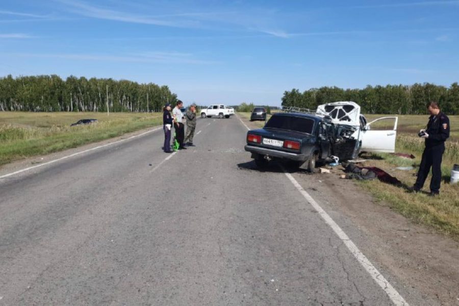 На автодороге Купино-Чистоозерное в ДТП погибли три человека