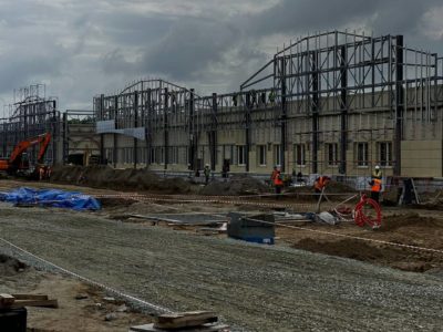 Подрядчик инфекционной больницы под Новосибирском заплатит неустойку Минздраву