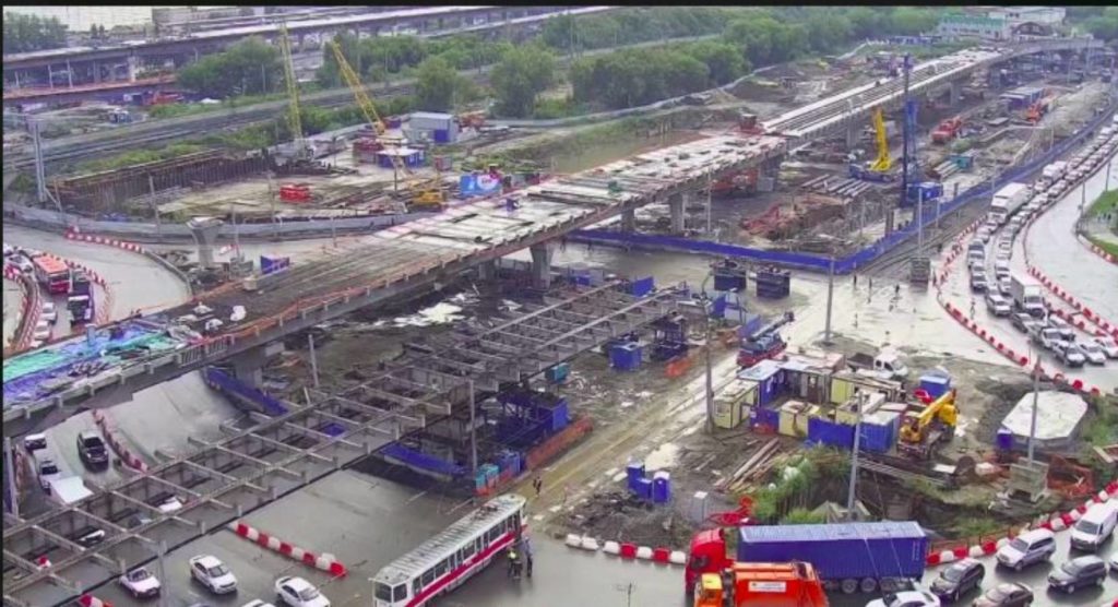 Строители обещают 29 августа запустить ливневку на Энергетиков