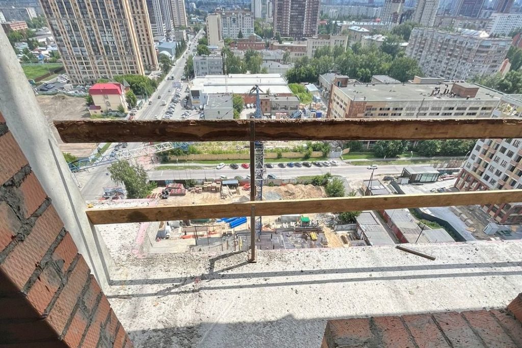 Дело о гибели альпиниста на стройке в Новосибирске передали в суд