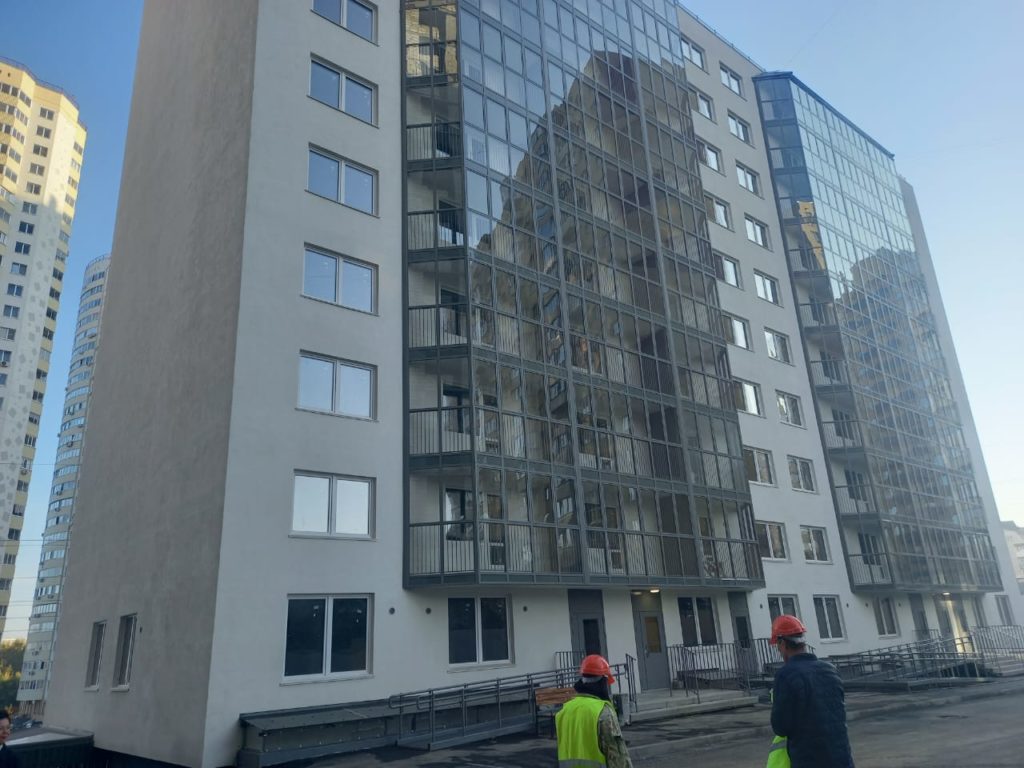 1 200 дольщиков получили квартиры в сданных долгостроях благодаря господдержке
