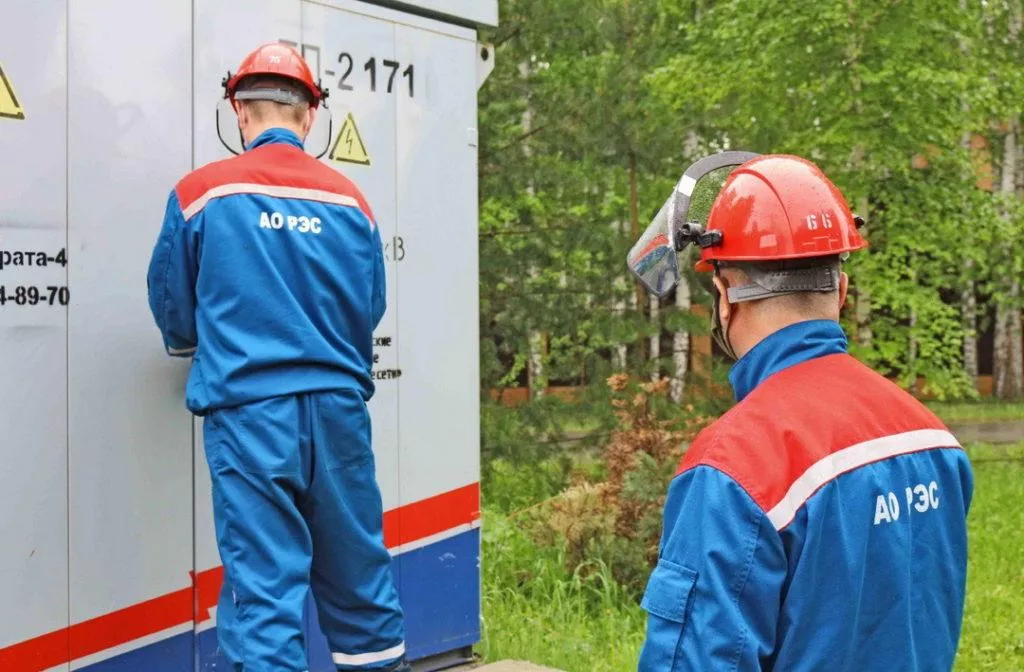 В Верх-Туле без света остались около 2,5 тысяч человек, 2 детсада и школа
