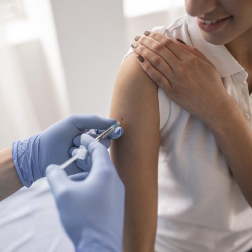 Вакцинация взрослых: что и когда ставить