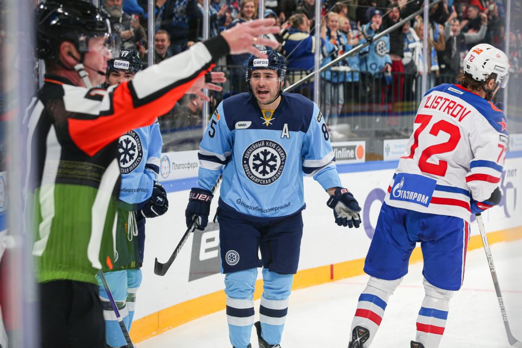ХК «Сибирь» проиграла «СКА» с счетом 0:3