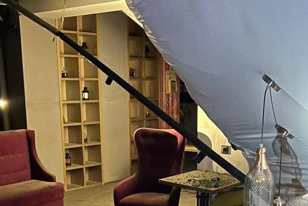 Кафе с рухнувшим потолком под Новосибирском проверят прокуратура и СК