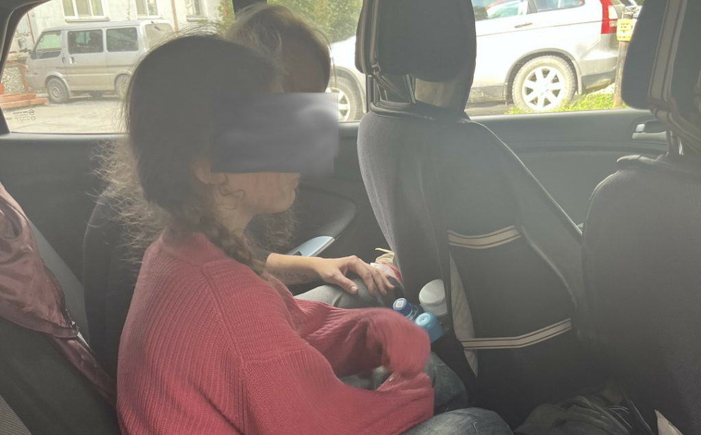 Новосибирские приставы нашли похищенную отцом 1,5 года назад девочку