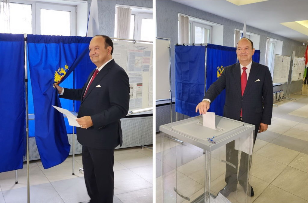 Владислав Плотников проголосовал на выборах губернатора в Новосибирске