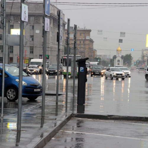 Оплату в паркомате за парковку автомобилей отменят в Новосибирске