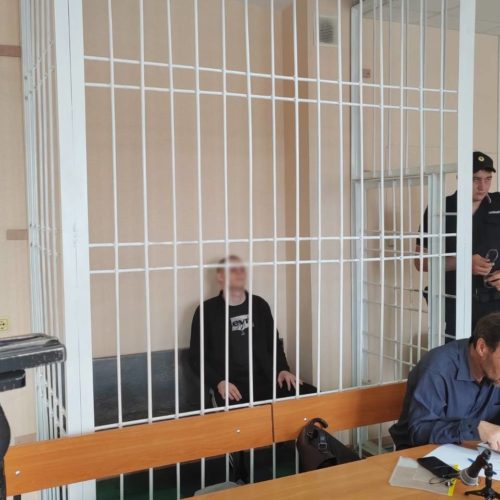 Дело о поджоге центра сбора помощи для СВО в Новосибирске начал рассматривать суд