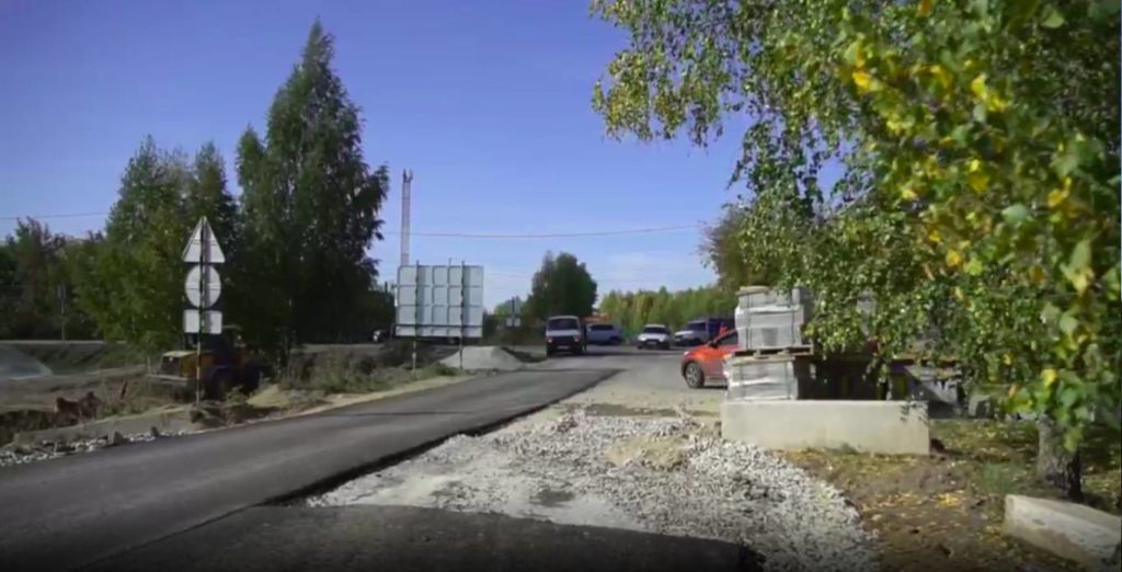 Дублер участка Бердского шоссе восстанавливают в Новосибирске