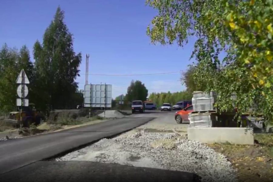 Дублер участка Бердского шоссе восстанавливают в Новосибирске