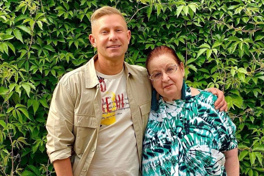Митя Фомин снял в Новосибирске реалити-шоу со своей мамой