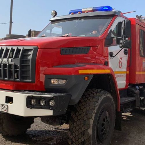 Из-за пожара в гинекологической клинике Новосибирска эвакуировали 90 человек