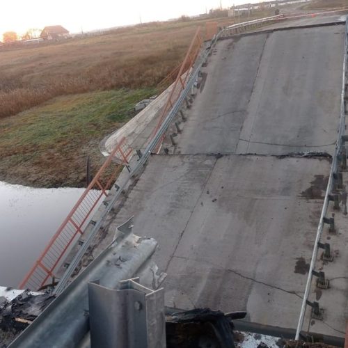СК проводит проверку из-за обрушения моста под Новосибирском