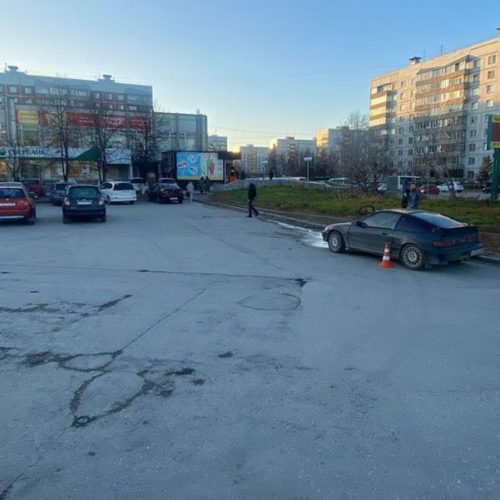 Автомобилист переехал 10-летнюю девочку на парковке в Новосибирске