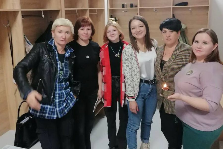 Жены бойцов СВО поддержали концерт Дианы Арбениной в Новосибирске