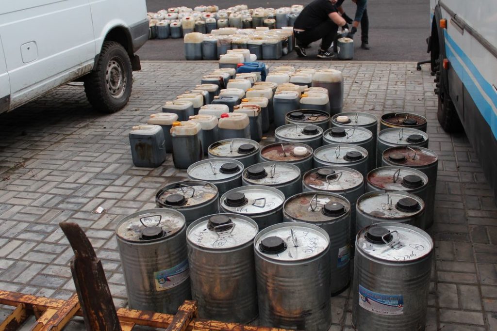 Купили дом и варили наркотики: ФСБ разорила две нарколаборатории на Алтае