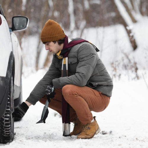 ГИБДД рекомендует автовладельцам Новосибирска переобуться в зимнюю резину