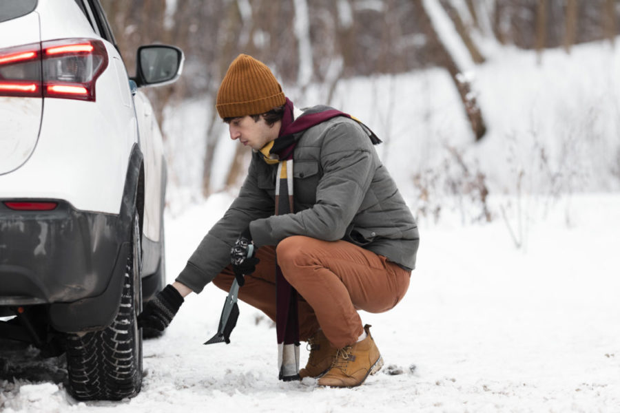 ГИБДД рекомендует автовладельцам Новосибирска переобуться в зимнюю резину