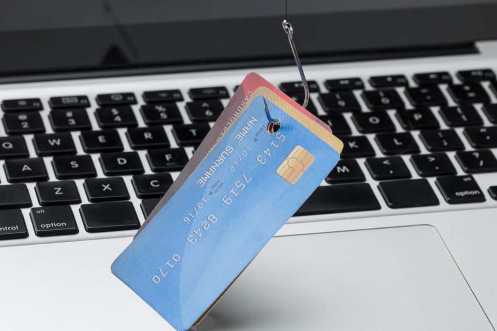 Новый вид мошенничества на Wildberries раскрыли в МВД