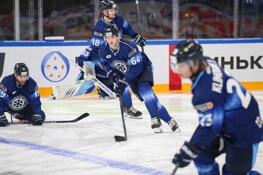 ХК «Сибирь» отпраздновала свое 61-летие поражением в домашнем матче в Новосибирске