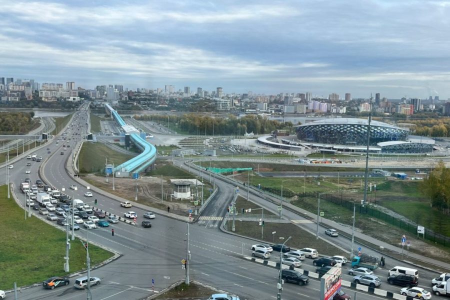 Новосибирскому Октябрьскому мосту исполнилось 68 лет