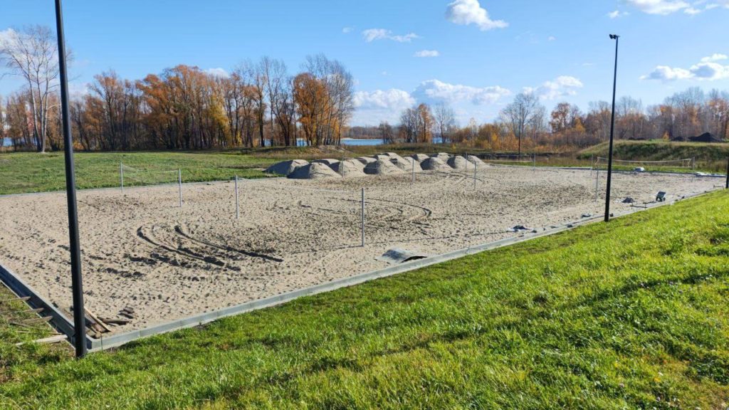 В новосибирском парке «Арена» будет больше волейбольных площадок