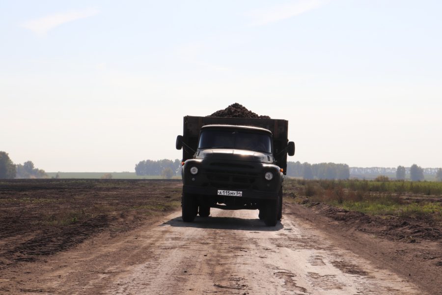 Дизтопливо подешевело на 6 тысяч рублей за тонну для аграриев в Новосибирске