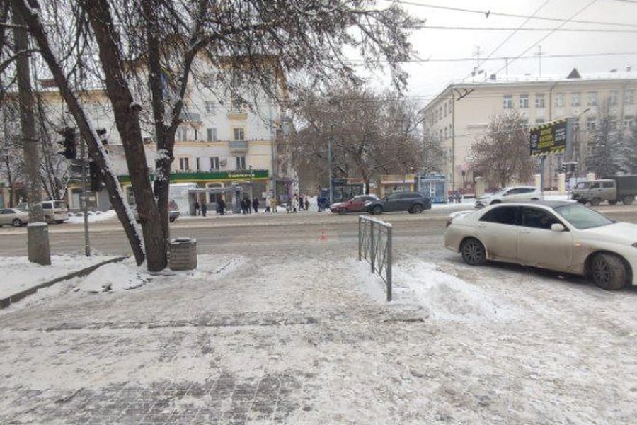 Трое детей-пешеходов пострадали в ДТП в Новосибирске 2 ноября