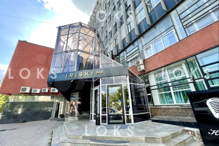 БарЭтаж с баром выставили на продажу в центре Новосибирска