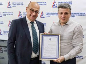 Деятельность АО «РЭС» по подключению «Сибирь-Арены» отмечена губернатором