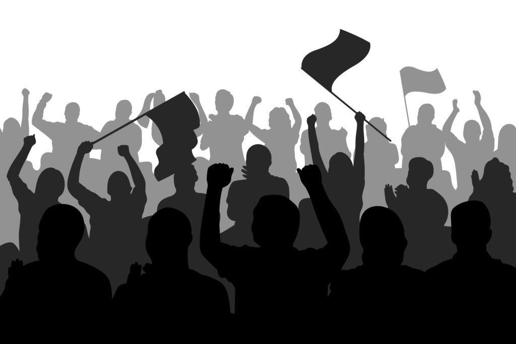 Коммунисты провели митинг за социальные изменения в Новосибирске