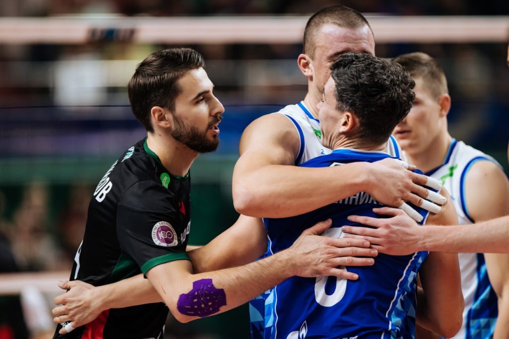 Новосибирский «Локомотив» обыграл питерский «Зенит» в волейболе