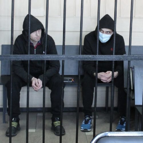 Владельцев нарколаборатории отправили в тюрьму на 21 год в Новосибирске