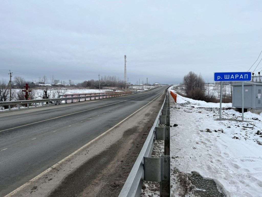 Штормовое предупреждение объявили на выходные дорожники Новосибирской области