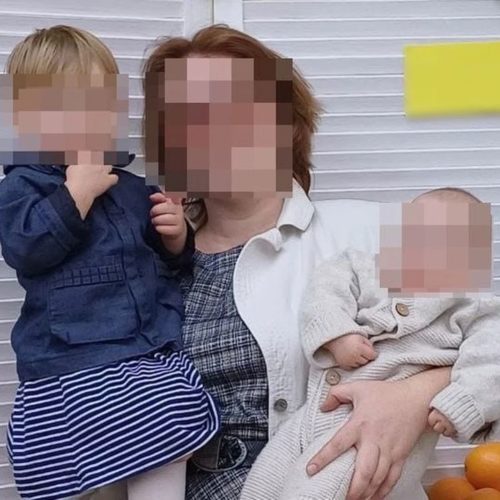 Сирота из детдома взял в семью девочку с ВИЧ в Новосибирске