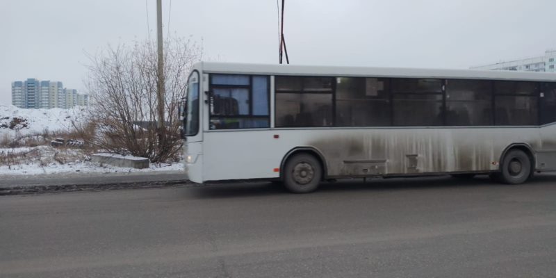 Мыть общественный транспорт потребовал мэр Новосибирска