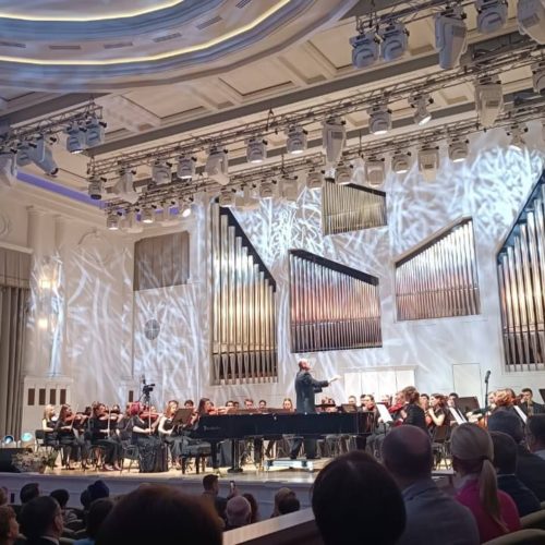 Обновленный зал консерватории открылся в Новосибирске