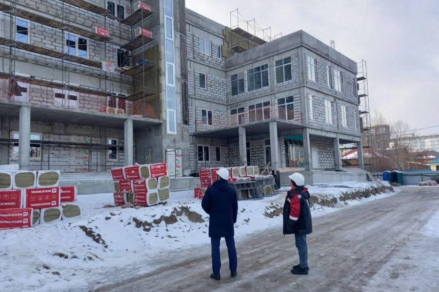 Прокуратура выявила нарушения при строительстве поликлиник по нацпроекту в Новосибирске
