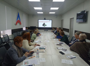 «Ростелеком» и минцифра провели в Новосибирске урок цифровой грамотности для пенсионеров