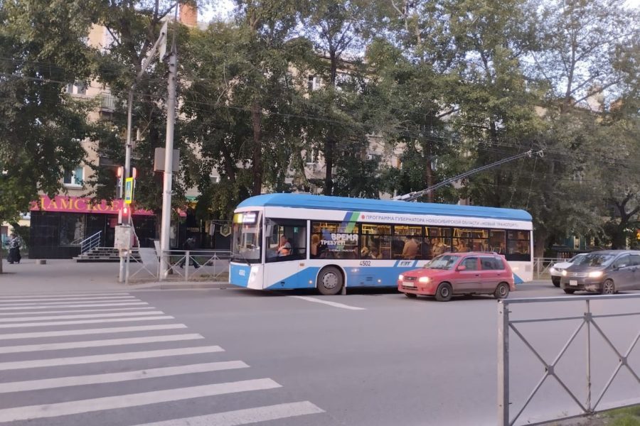 Еще 80 троллейбусов поставит Новосибирску Сбербанк Лизинг