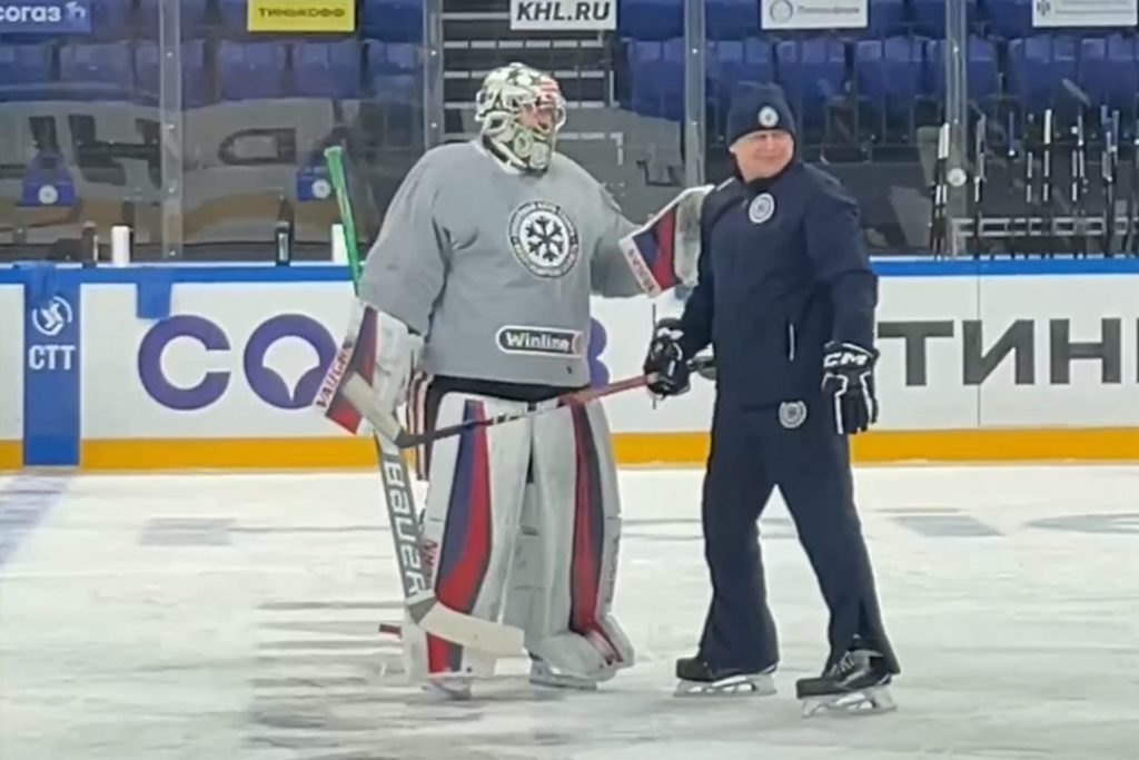 «Сибирь» показала первую тренировку Худобина в Новосибирске (видео)