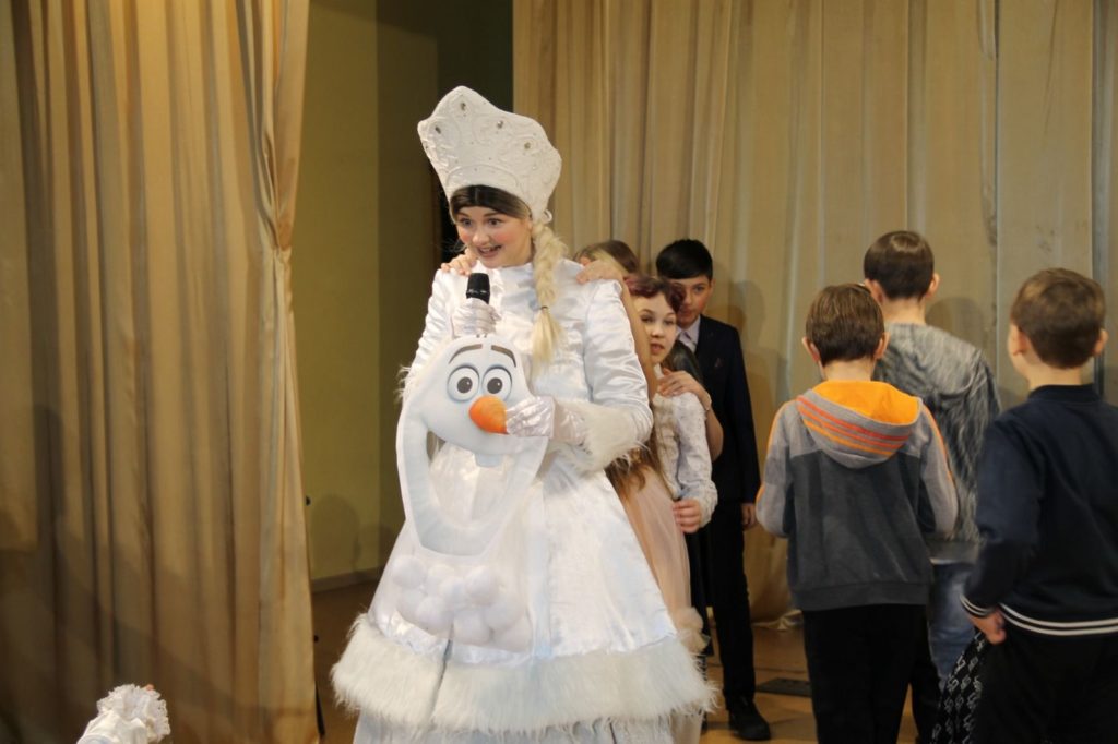Фонд «Подари свет» помог исполнить желания 200 новосибирских детей