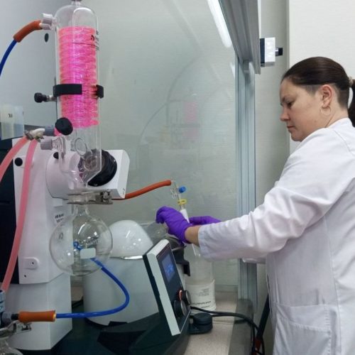 Новосибирские учёные первыми в России стали выявлять рак по капле крови